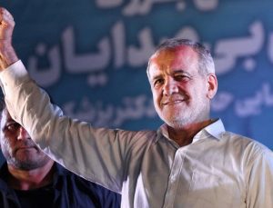 İran’da başkentin güneye taşınması için çalışma başlatıldı