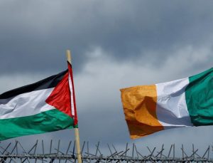İrlanda, İsrail’in Gazze’de soykırım yaptığını belirten önergeyi kabul etti