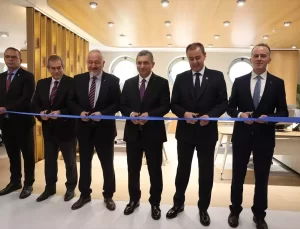 İş Bankası’nın Antalya’da Turizm İhtisas Şubesi Açıldı