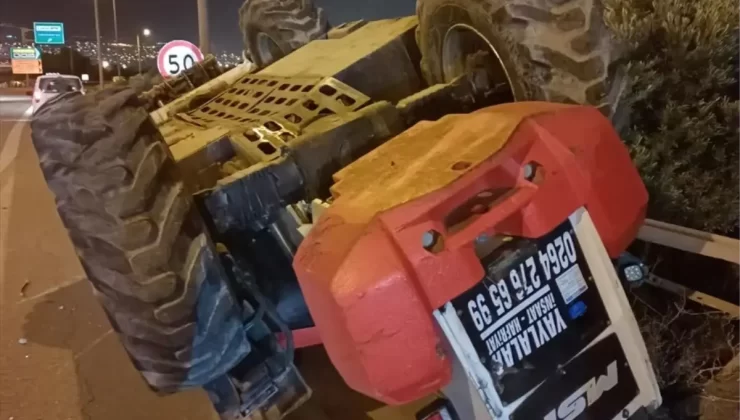 İskenderun’da Tır Devrildi: Sürücü Yaralı