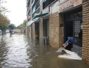 İspanya tekrar sele teslim oldu: Ülkede alarm verildi