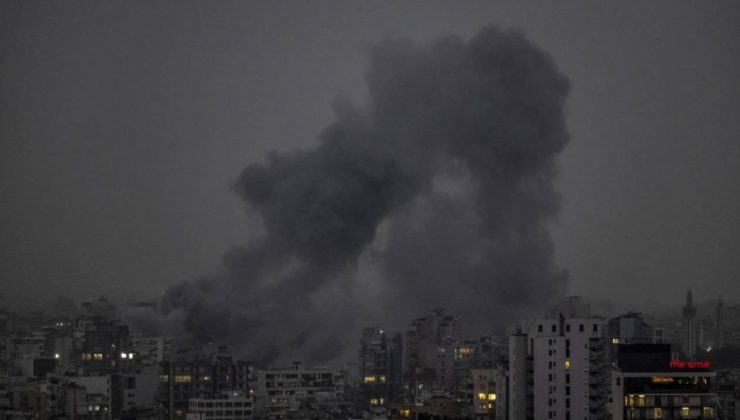 İsrail ordusu Beyrut’un güneyindeki Dahiye’yi vurdu