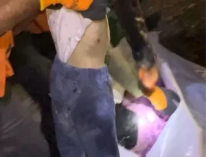 İsrail Saldırısında 9 Sivili Öldürdü