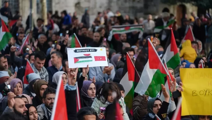 İsrail’e Protesto Yürüyüşü