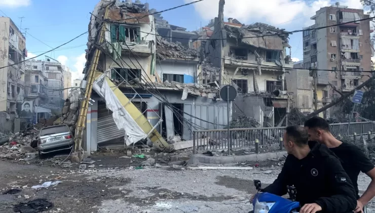 İsrail’in Beyrut’a Hava Saldırıları Devam Ediyor