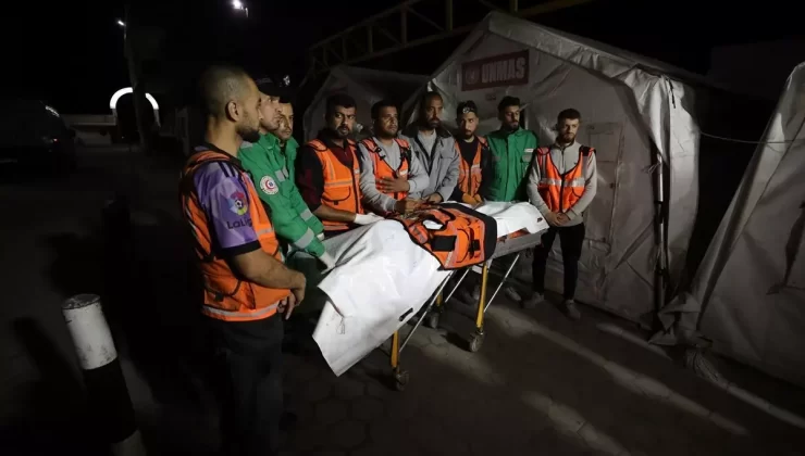 İsrail’in Gazze Şeridi’ndeki saldırılarında 16 Filistinli öldü