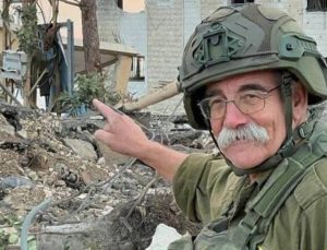 İsrailli tarihçi, tarihi eserleri yağmalamak üzere bulunduğu Lübnan’da öldürüldü