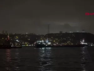 İstanbul Boğazı, Tanker Arızası Nedeniyle Çift Yönlü Kapandı