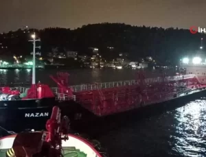 İstanbul Boğazı’nda Gemi Trafiği Askıya Alındı