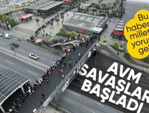 İstanbul’da AVM önünde ‘şahane cuma’ yoğunluğu