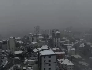 İstanbul’da Kar Yağışı Görüntülendi