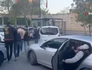 İstanbul’da Sahte Pasaport Operasyonu