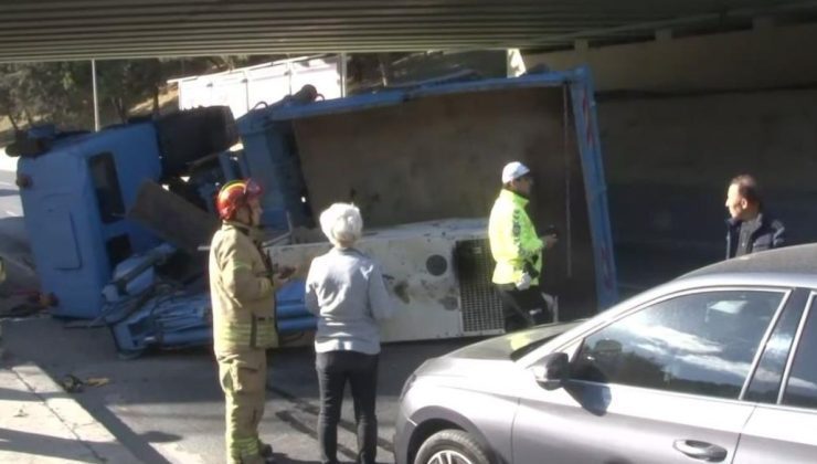 İstanbul’daki sicili kirli üst geçite bu kez vinç takıldı