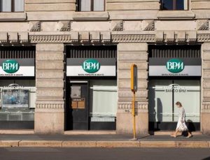 İtalya’dan bankacılıkta ‘milli’ hisse satışı