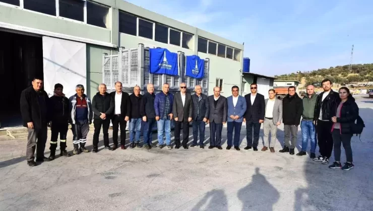 İzmir Büyükşehir Belediyesi’nden Zeytin Üreticilerine Destek: Kasa Dağıtımı