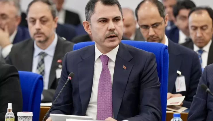 İzmir Körfezi’nde Temizlik Vurgusu