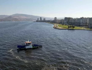 İzmir Körfezi’ni Kirlilikten Arındıracak “İzmir İçin Nefes” Projesi Başlatıldı