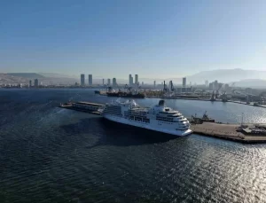 İzmir Limanı’na 59. Kruvaziyer Gemisi