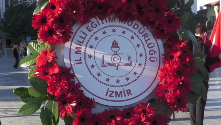 İzmir’de 24 Kasım Öğretmenler Günü Töreni