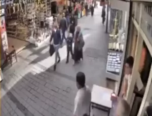 İzmir’de Çelme ve Hakaret Olayı