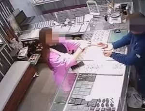 İzmir’de Dolandırıcılık Operasyonu: 6 Şüpheli Gözaltına Alındı