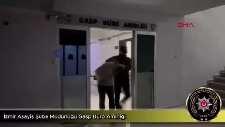 İzmir’de Perdeci Dükkanları Kurşunlandı