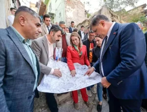 İzmir’de Tarihi Mahallelere Yeniden Hayat Vermek İçin İncelemeler