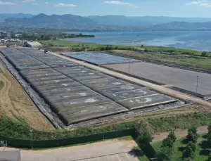 İzmit Körfezi’nde Dip Çamuru Temizliği