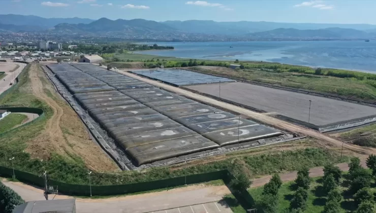 İzmit Körfezi’nde Dip Çamuru Temizliği