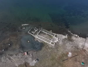İznik Gölü’nde Su Seviyesi Alarm Veriyor
