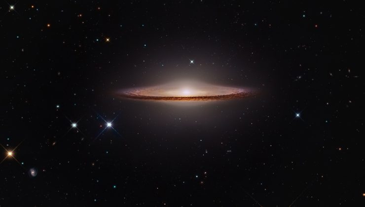 James Webb, Sombrero Galaksisi’nin inanılmaz görüntüsünü yakaladı