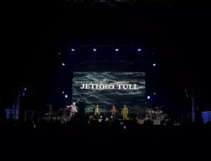 Jethro Tull İstanbul’da Çaldı
