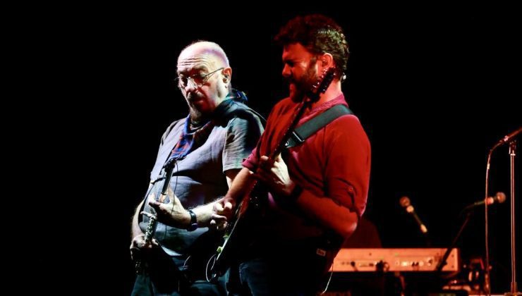 Jethro Tull İstanbul’da müzikseverlerle buluştu