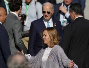 Joe Biden, G-20 Zirvesi’ndeki aile fotoğrafı çekimini kaçırdı