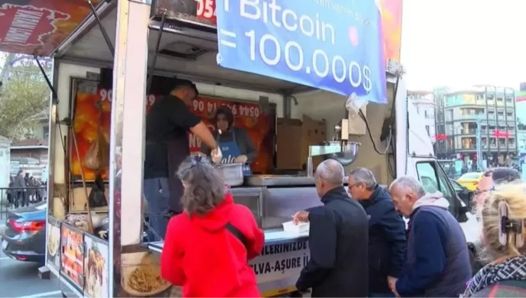 Kadıköy’de Bitcoin İçin Lokma Dağıtıldı