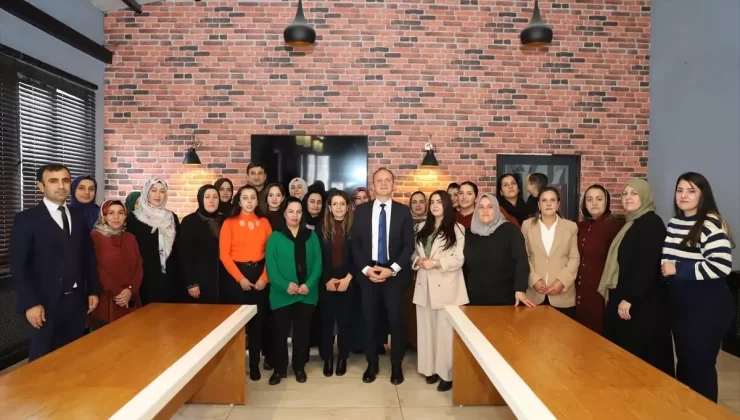 Kadına Yönelik Şiddete Karşı Mücadele Günü Kutlandı