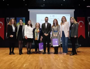 Kadına Yönelik Şiddetle Mücadele Günü Etkinliği Beylikdüzü’nde Gerçekleşti