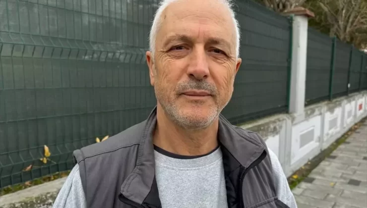 Kaldırımda yürüyen hemşireye araç çarptı