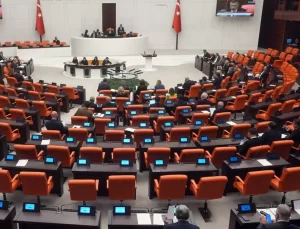 Kamuoyunda, ”9. Yargı Paketi’ olarak bilinen, ”Bazı Kanunlarda Değişiklik Yapılmasına Dair Kanun Teklifi” TBMM Genel Kurulu’nda kabul edildi.