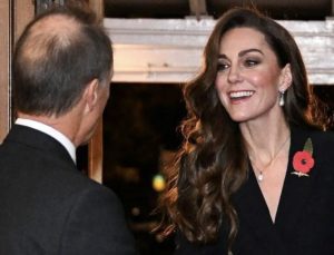 Kanser tedavisini tamamlayan Prenses Kate ilk kez görüntülendi