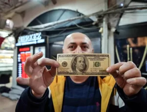 Kapalıçarşı’da Sahte Dolar Alarmı