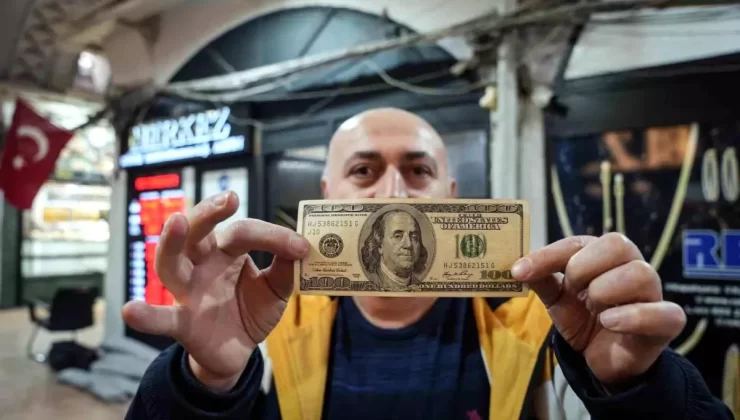 Kapalıçarşı’da Sahte Dolar Alarmı
