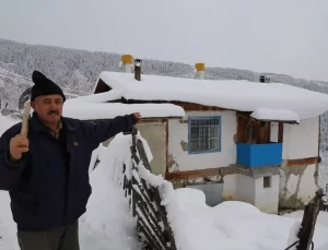 Kar nedeniyle kapalı yol hastaları kurtardı