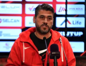 Karatepe: Takım Olmak Zor Süreç