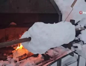 Kardan Çağ Kebabı ile Eğlenceli Mesaj