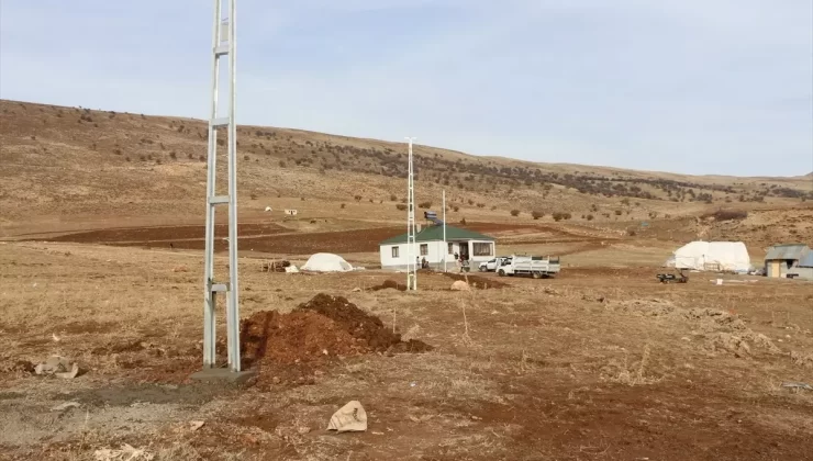 Karlıova’da Aileye Ev Desteği
