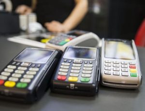 Kartlı harcamalarda üç yılın en yavaş artışı