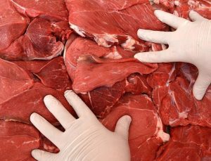 Kasaplar ve yetiştiricilere göre kırmızı et fiyatlarındaki artış ‘dönemsel’