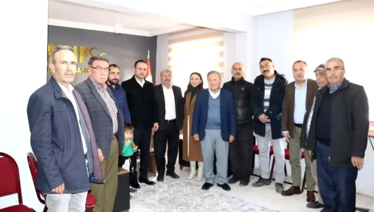 Kaymakam Kahveci Siyasi Partileri Ziyaret Etti