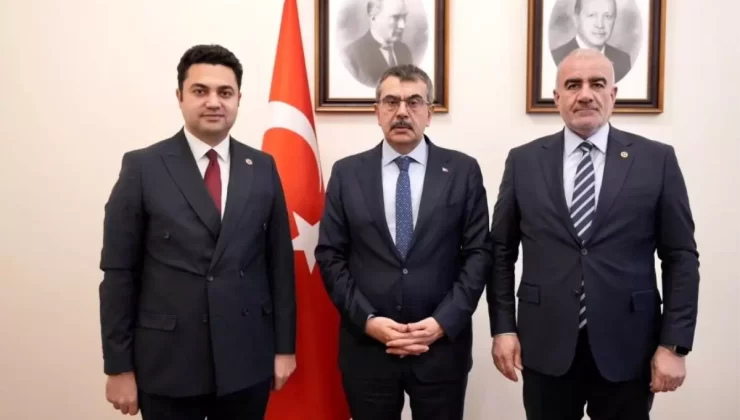 Kaymakam Seyhan’dan Bakan Tekin’e Ziyaret